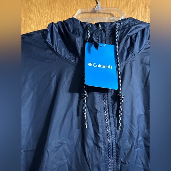 Columbia Sandy Sail Windbreaker - Picture 2 of 4